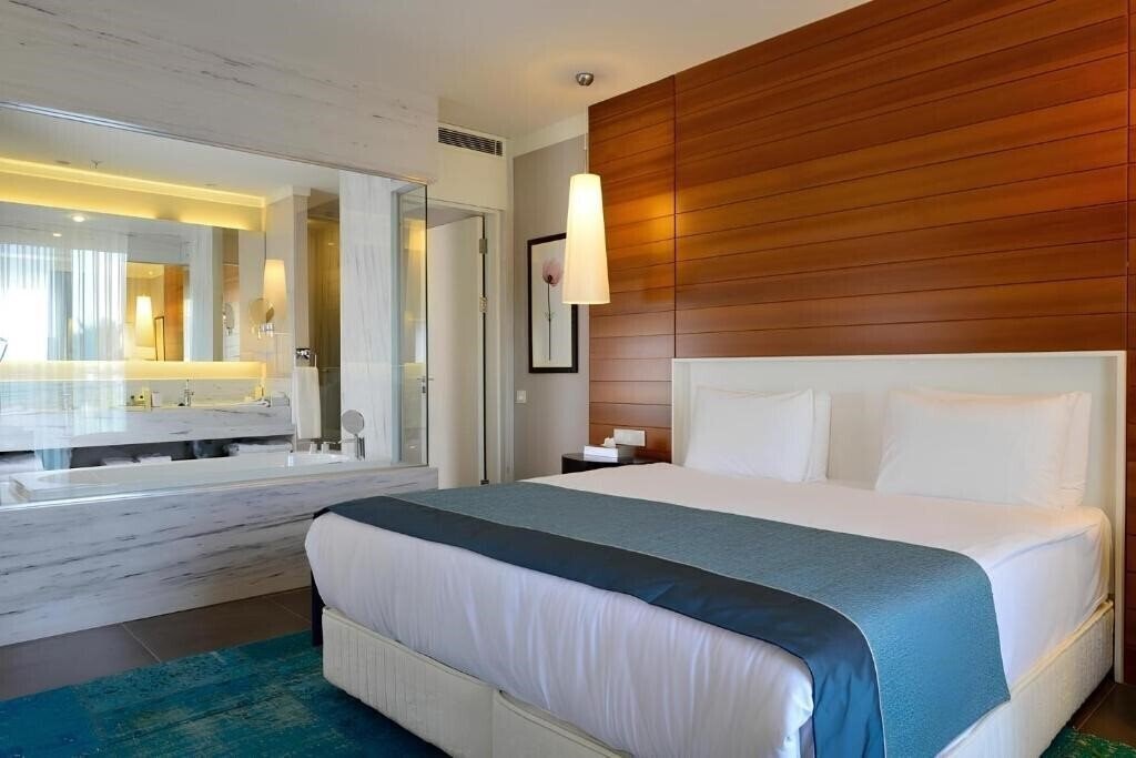 Фото Sundance Suites Hotel 5*