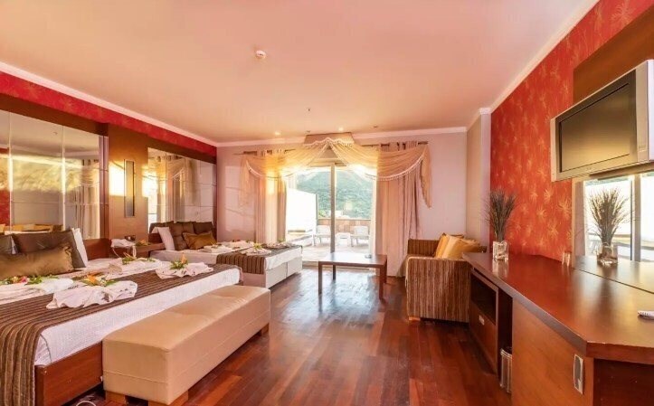 Фото Maira Deluxe Resort Hotel Bodrum (ex. Roxx Bodrum Hill Suite) 4*