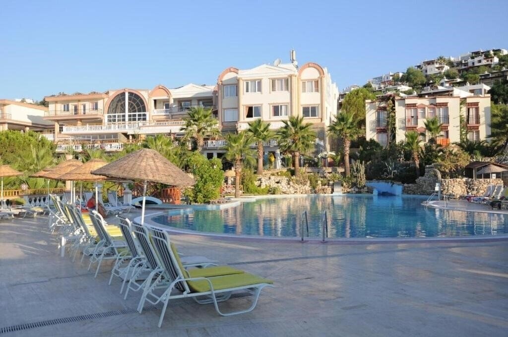 Изображение Phoenix Sun Hotel 4*