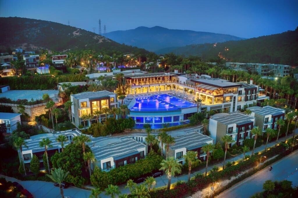Отель Hillstone Bodrum Hotel & SPA (ex. Grand Yazici Bodrum) 5*