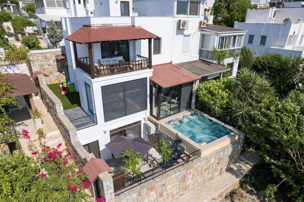 Готель Villa Bitez 4*