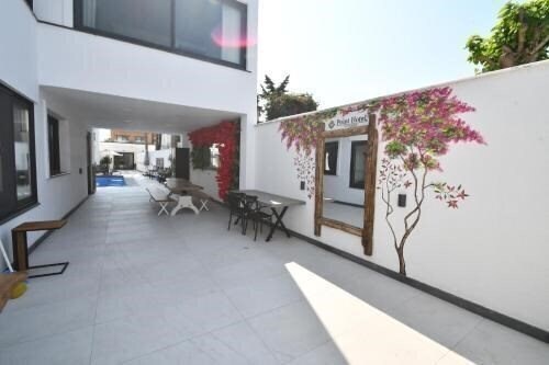 Готель Cuneydi Pansiyon 2*