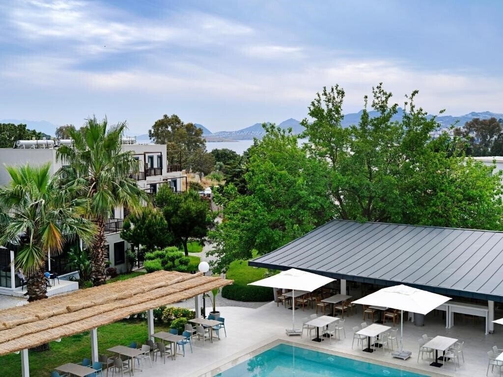 Фотография Dorman Suites 4*