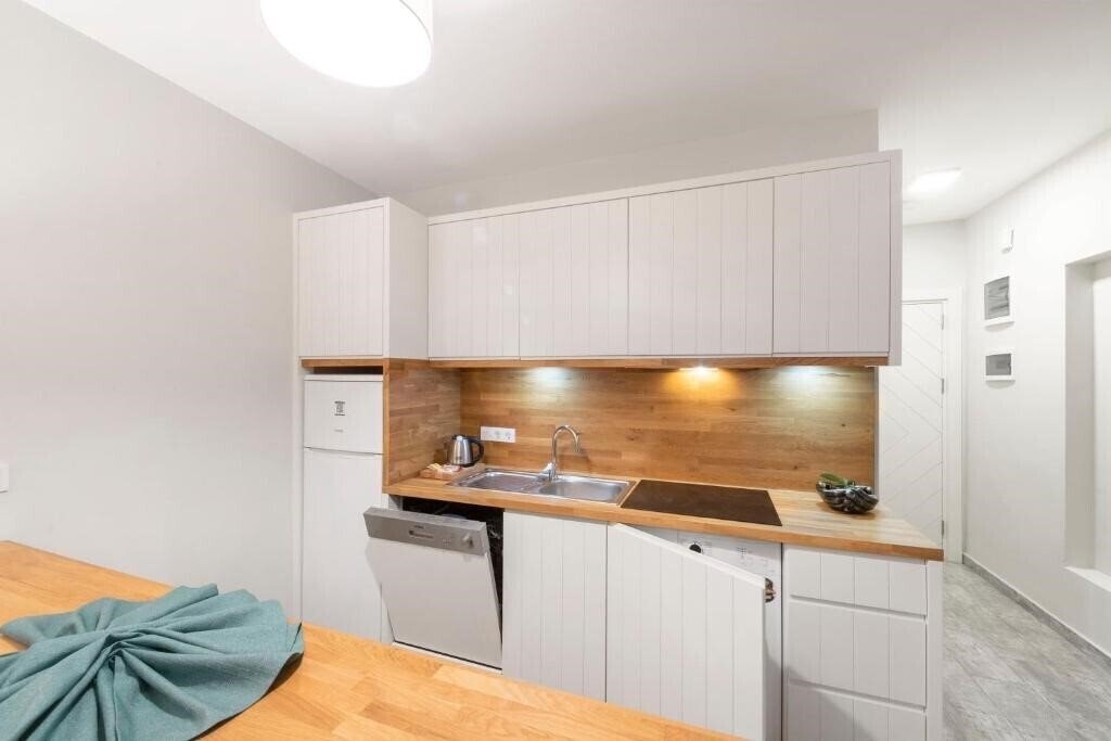 Картинка Dorman Suites 4*