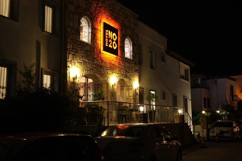 Готель Hotel No 20 Marina - Adult Only 3*