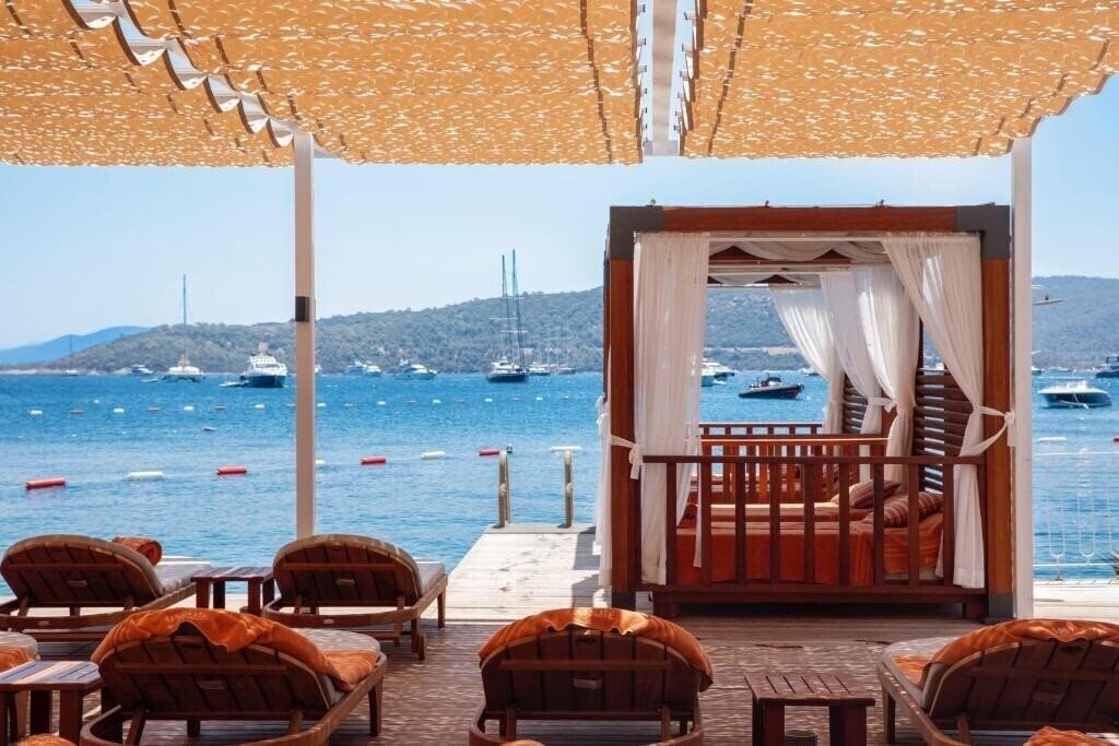 Готель Mavi Suite Turkbuku 4*
