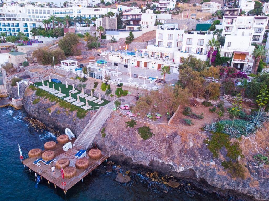 Готель Nomia Hotel 3*