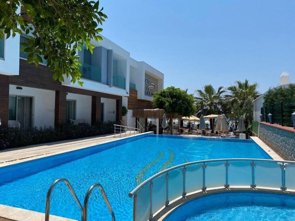 Фото Zest Exclusive Hotel 2*
