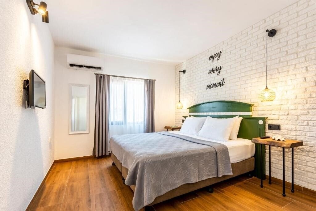 Отель The Poyz Hotel Bodrum (ex. Villa Flora) 3*