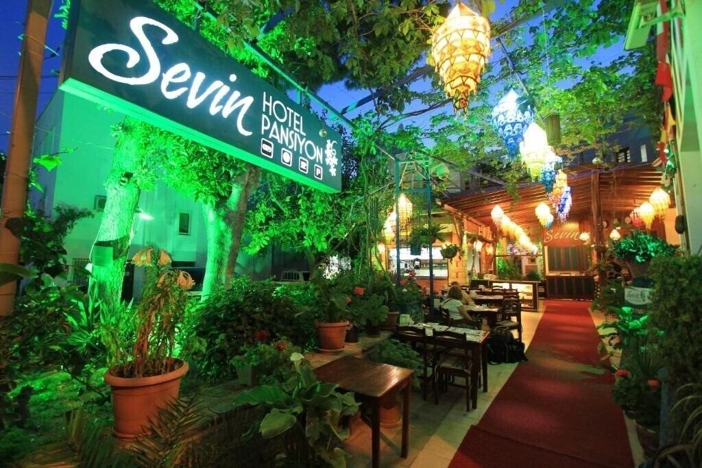 Отель Sevin Hotel 2*
