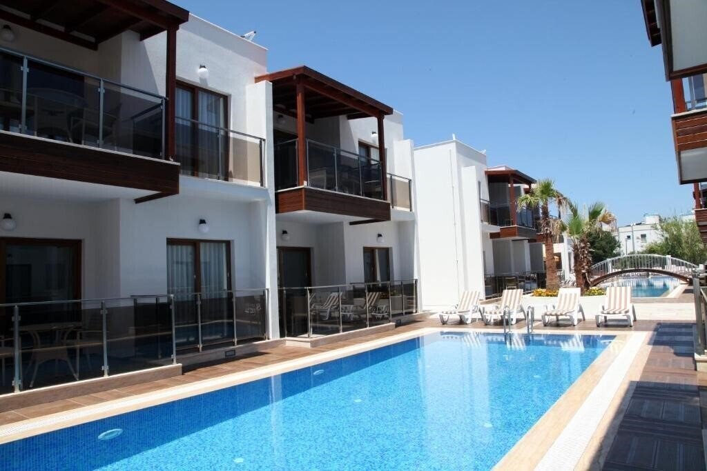 Фото Siesta Garden Apart Otel Turgutreis 3*