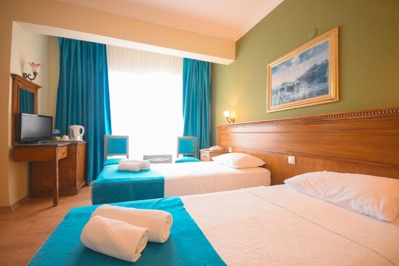 Готель SunBeach Resort Hotel 3*