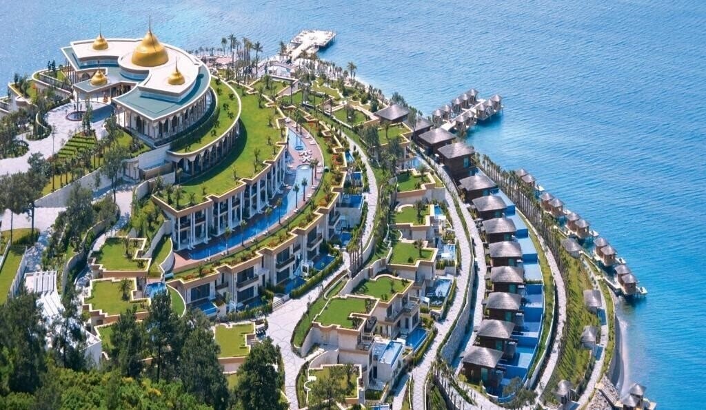 Отель The Plaza Bodrum 5*