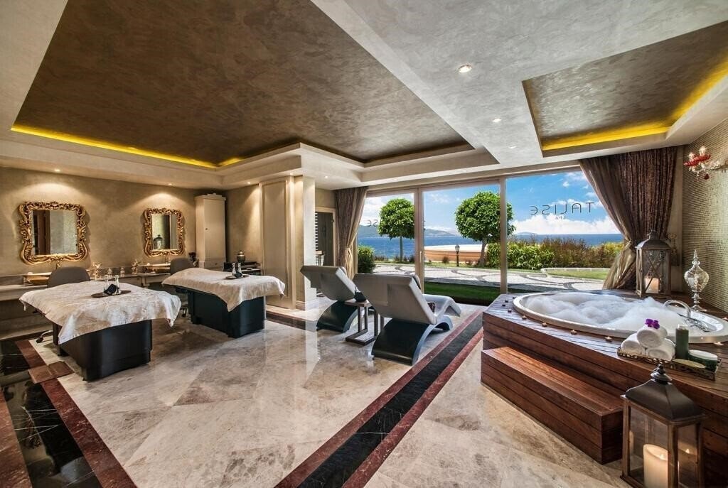 Фото The Plaza Bodrum 5*