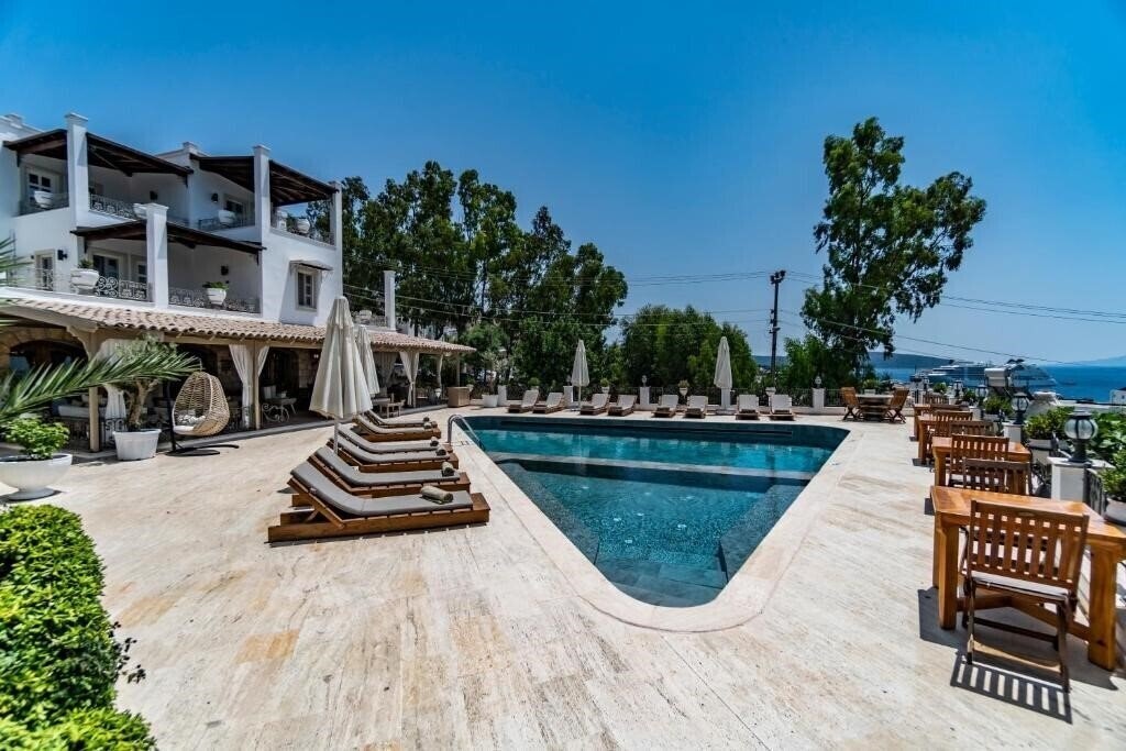 Готель Manzara Boutique Hotel 3*