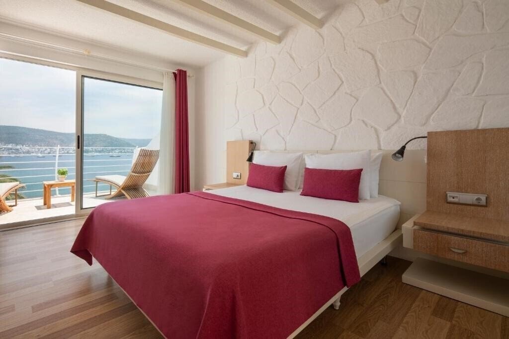 Фото Prive Hotel Bodrum (ex. Voyage, Club Voyage Charm) 5*