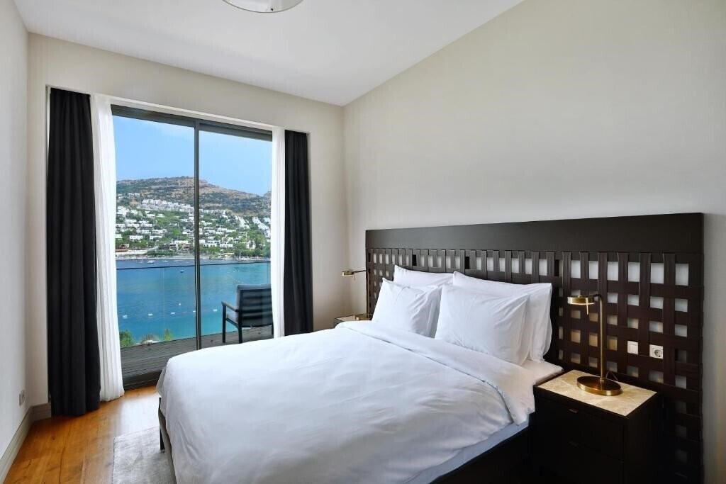 Фотографія Mare Deluxe Residence & Villas 4*