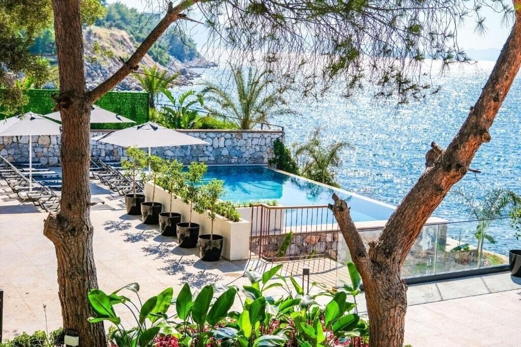 Фото Isolina Hotel 5*