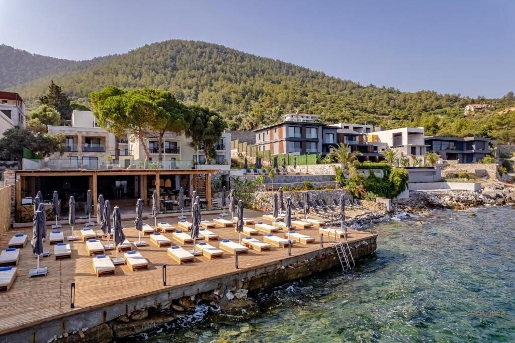 Отель Isolina Hotel 5*