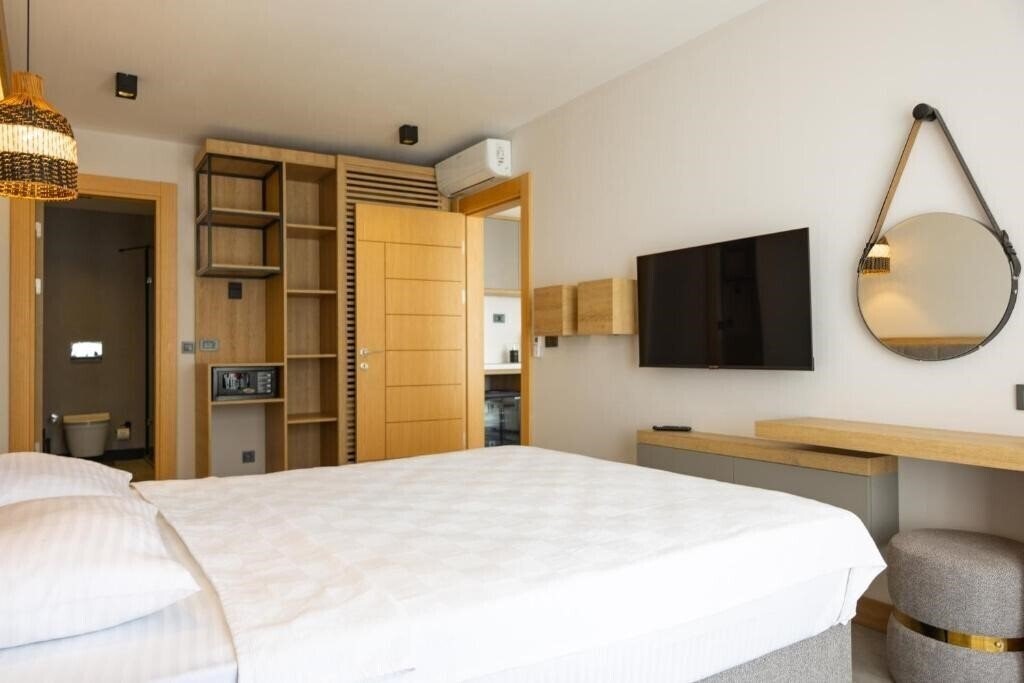 Картинка Asterina Hotel 4*