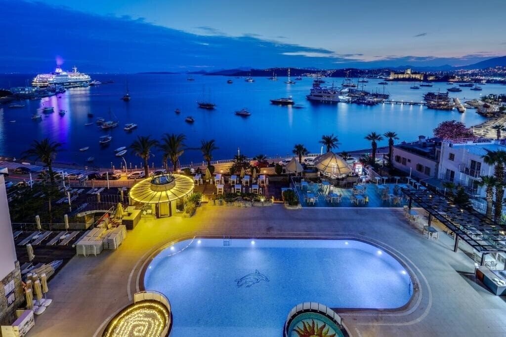 Готель Diamond Hotel Bodrum 5*