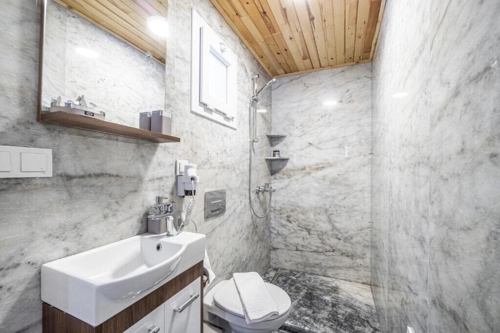 Фотографія Boti Butik Hotel 3*