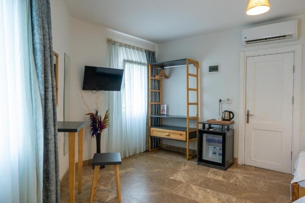 Картинка Boti Butik Hotel (ex. Mucho Boutique Hotel) 3*