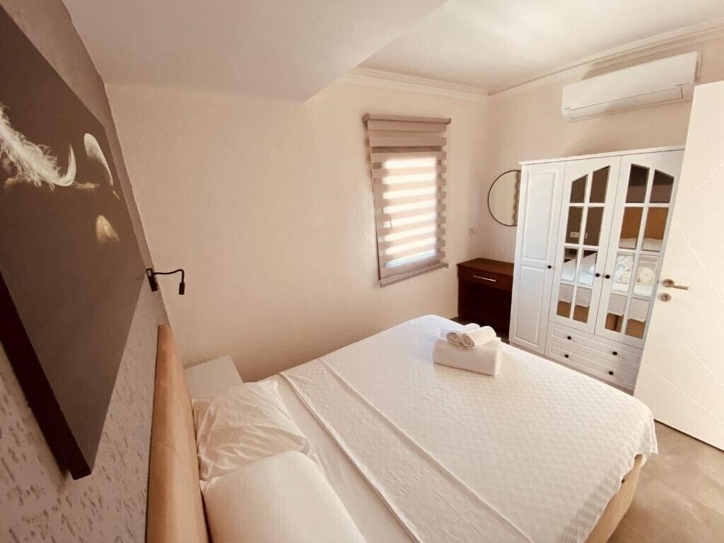 Фото Naz Liman Otel 4*