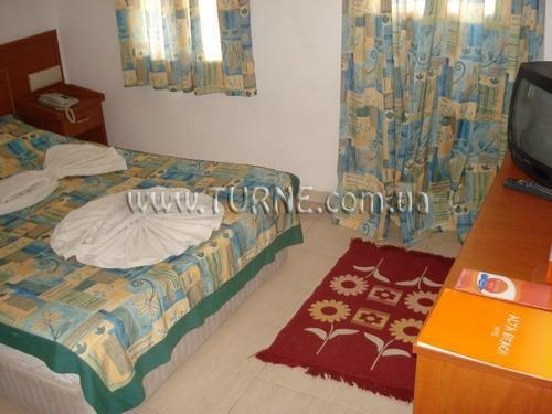 Готель Alta Park Hotel 3*