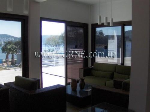 Готель Amarissa Suites 4*