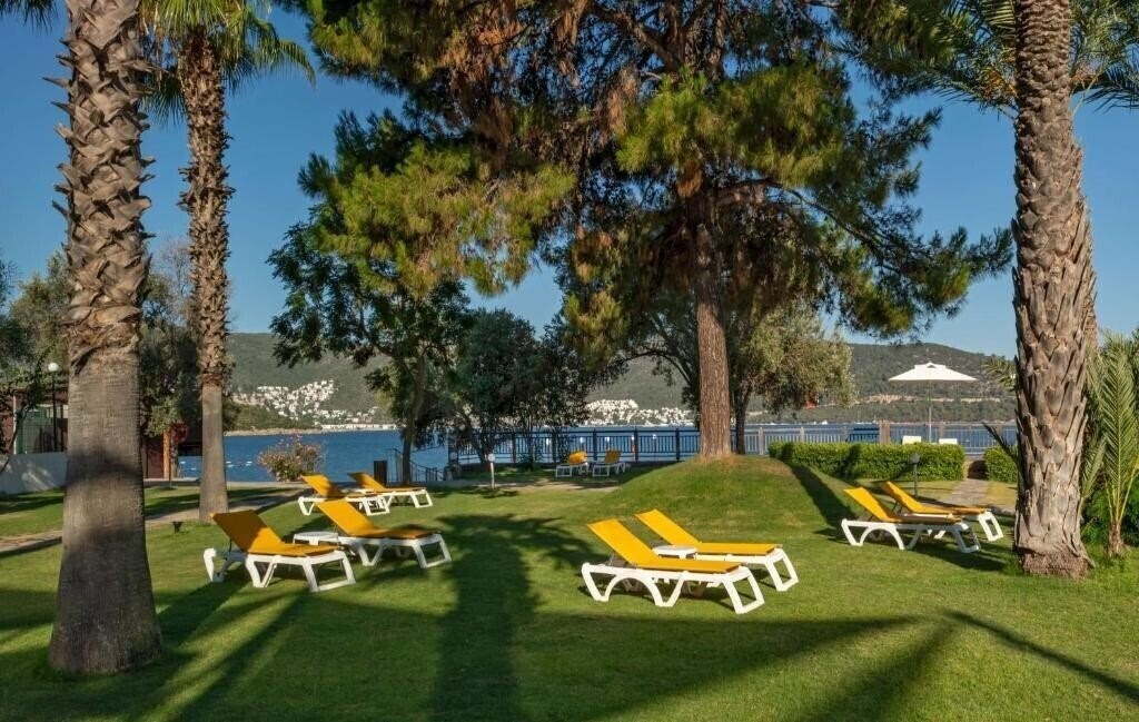 Изображение DoubleTree by Hilton Bodrum Isil Club All Inclusive Resort (ex. Isil Club Bodrum, Club Milta) 5*