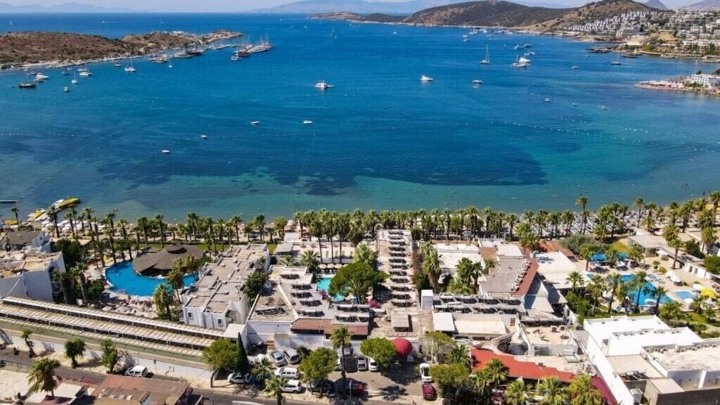 Готель Sami Beach Hotel 3*