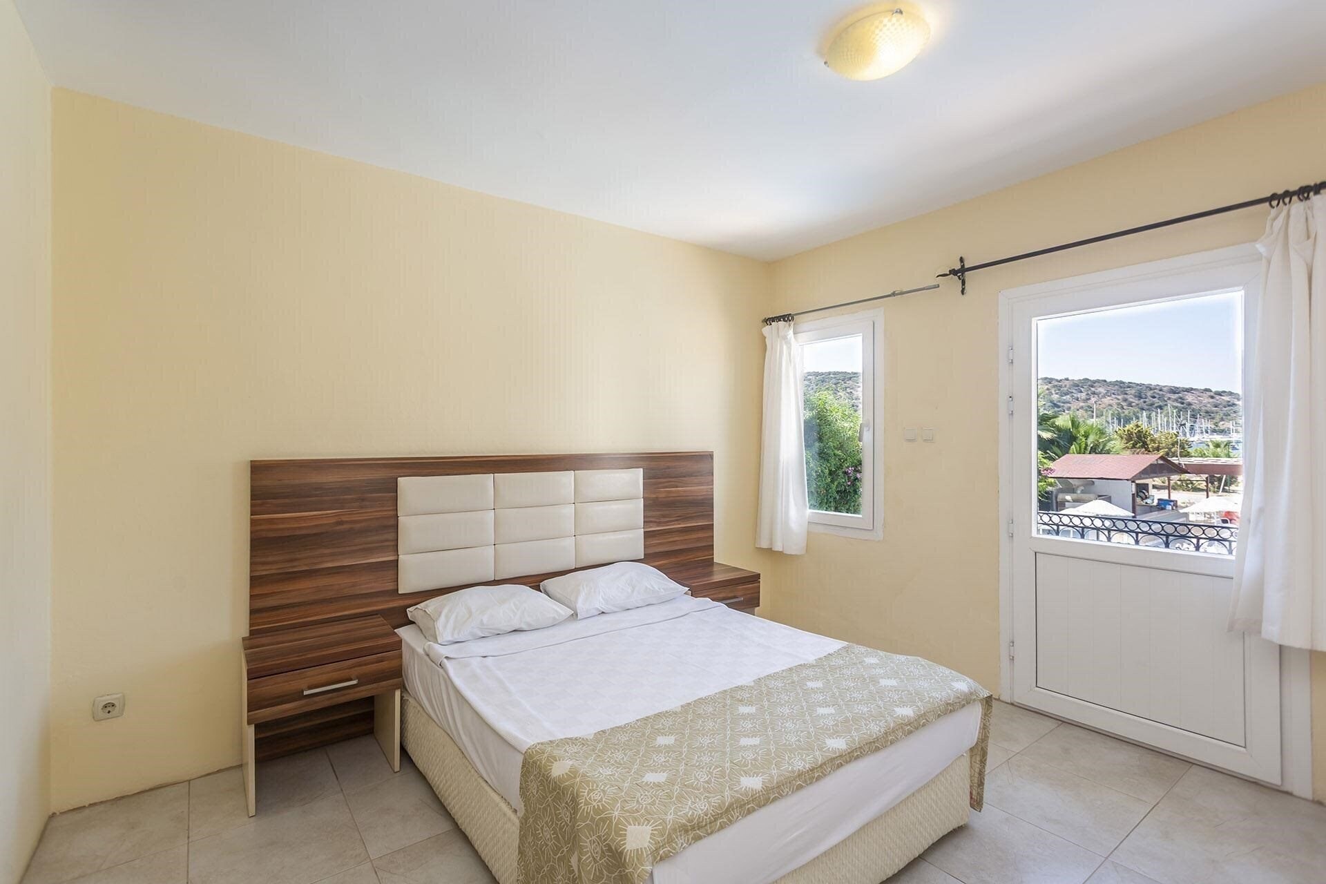 Фото Kassandra Hotel 3*