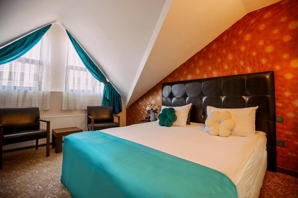 Изображение Highway Hotel (ex. Highway Otel) 4*