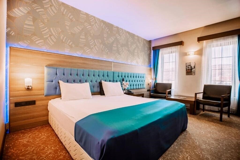 Изображение Highway Hotel 4*
