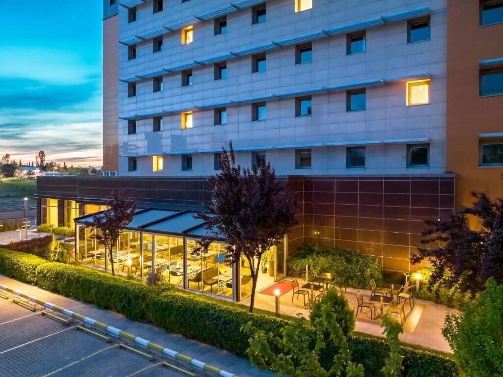 Фото Ibis Bursa Hotel 5 Star Beach Hotel 5*