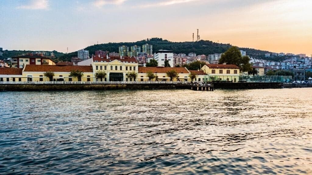 Отель Montania Special Class Hotel 3*