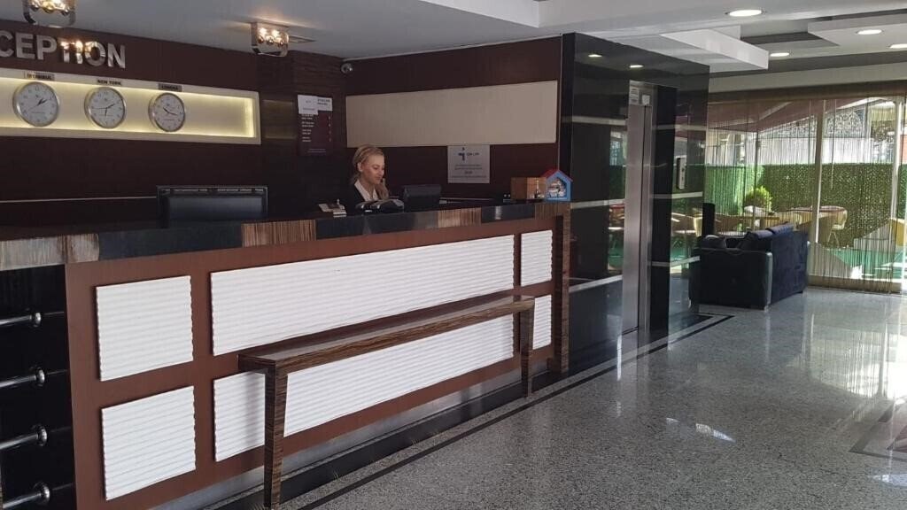 Картинка Lion City Hotel 3*