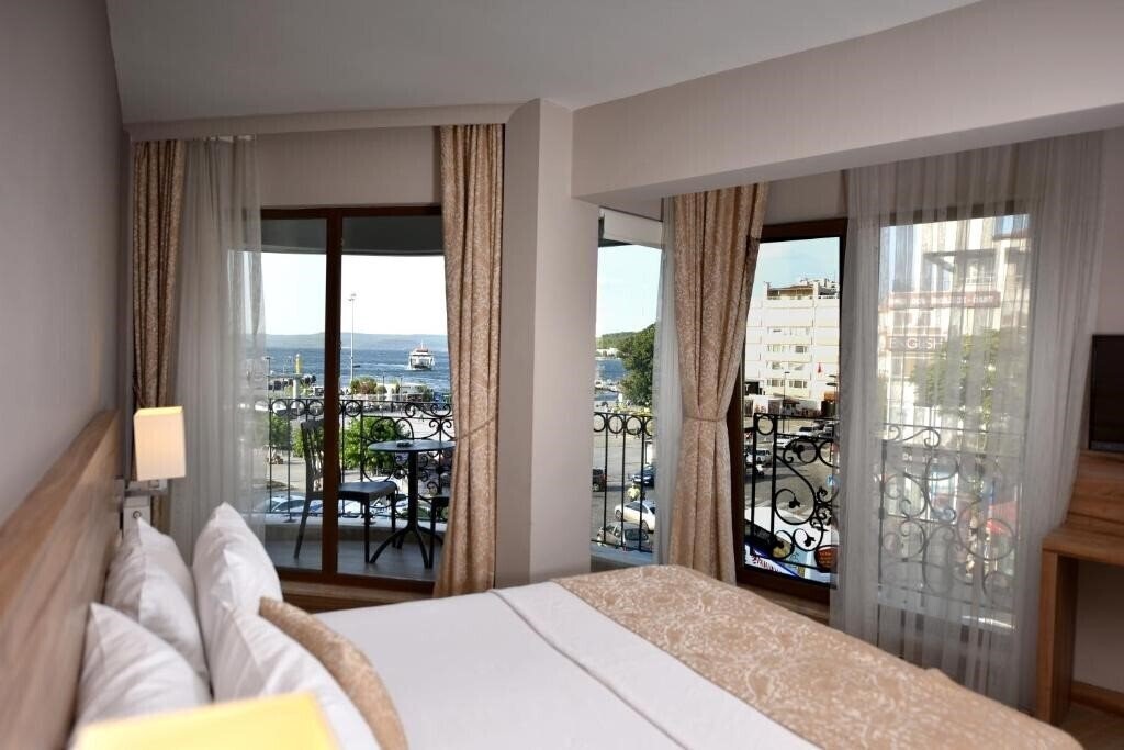Фото Kule Hotel 3*