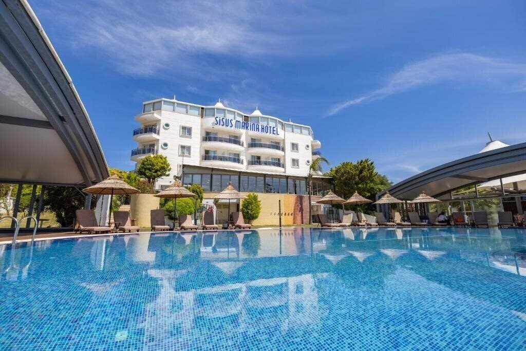 Фотографія Sisus Marina Hotel 4*