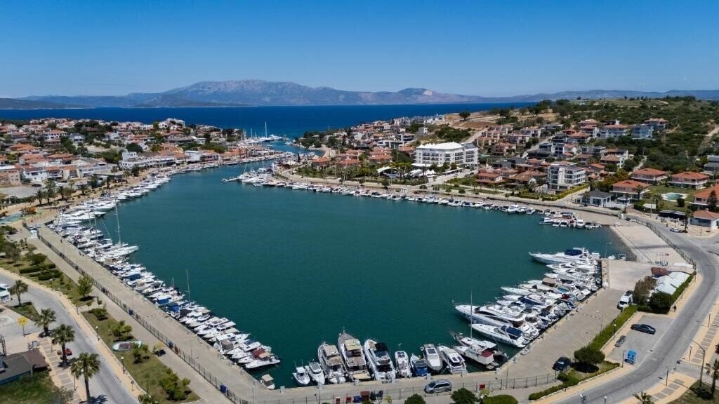 Картинка Sisus Marina Hotel 4*