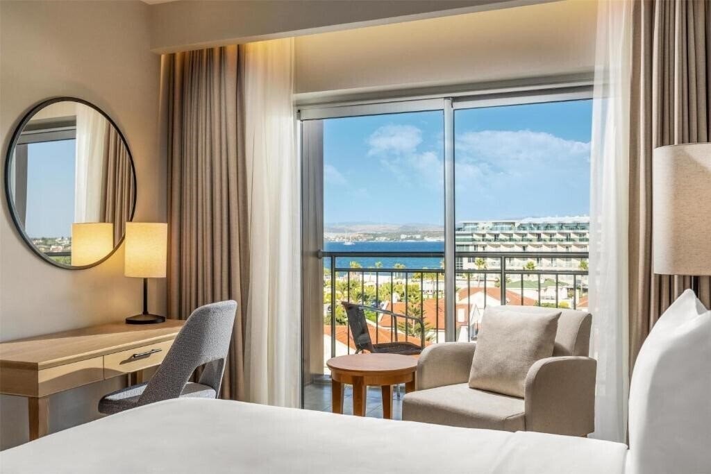 Фото Radisson Blu Resort & SPA Cesme 5*