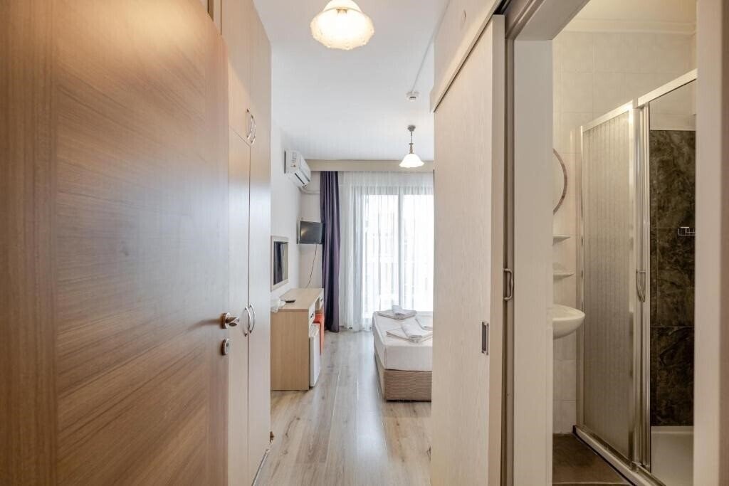 Фото Bayram Otel Cesme 3*