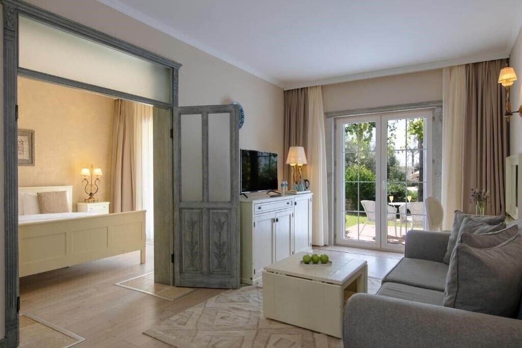 Зображення Alacati Beach Resort (ex. Alacati Beach Resort & SPA, Kairaba Alacati Beach Resort) 5*