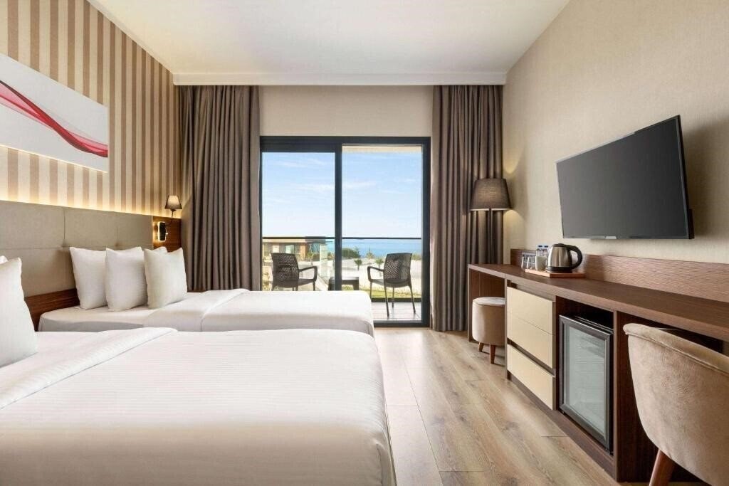 Фотографія Ramada by Wyndham Cesme 3*