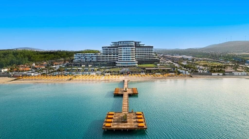 Готель Swissotel Resort SPA Cesme 5*