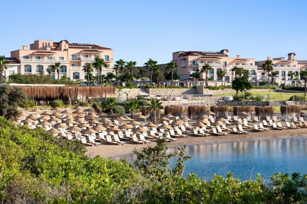 Готель Dolce by Wyndham Cesme Alacati 4*