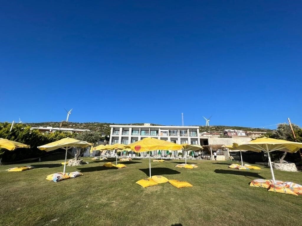 Отель Life Point Butik Hotel Cesme 3*