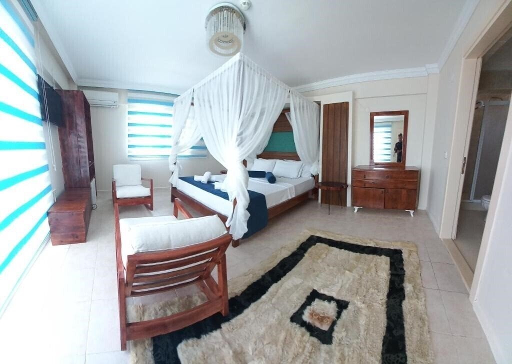 Готель Hotel Antonio 3*