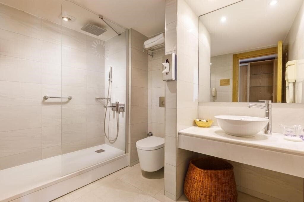 Фото Grand Hotel Ontur 5*